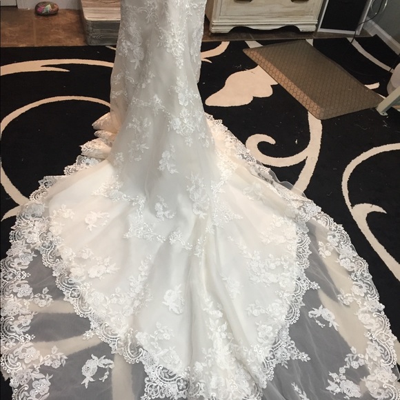 Maggie Sottero ZAMARA wedding gown size 10 - Picture 4 of 7